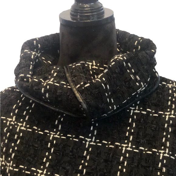 A&O International Black Checked Wrap size S/M - Picture 14 of 14